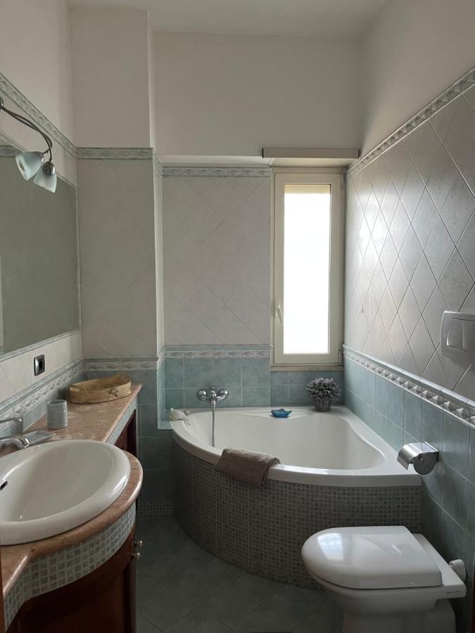 Attico Con Terrazza In Via Dei Traghetti Apartment Лидо ди Остия Екстериор снимка